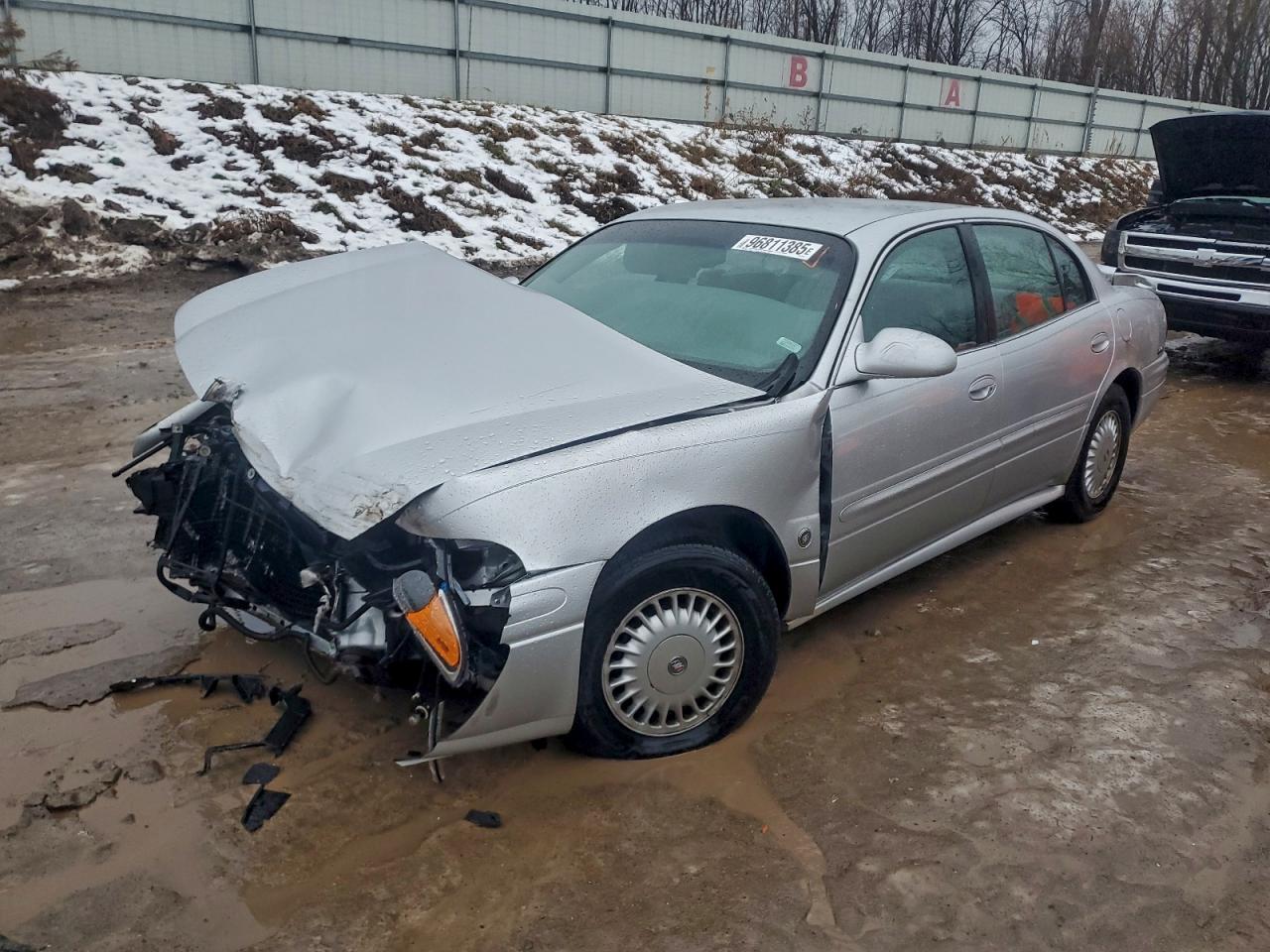 2000 Buick LeSabre Custom, VIN 1G4HP54K2Y4287168 — Front end