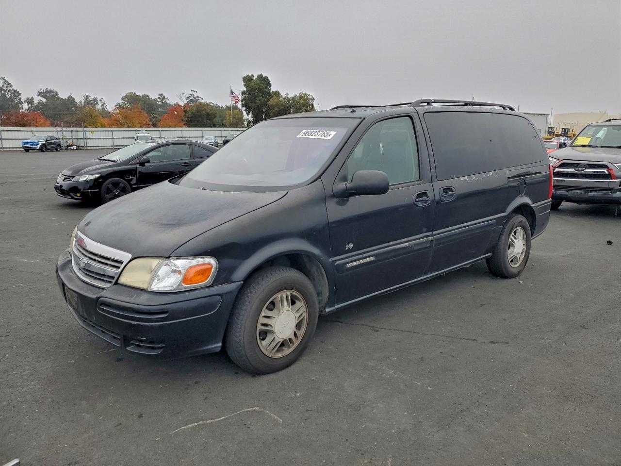 2001 Chevrolet Venture LT, VIN 1GNDX13E71D148867 — Minor dents and scratches