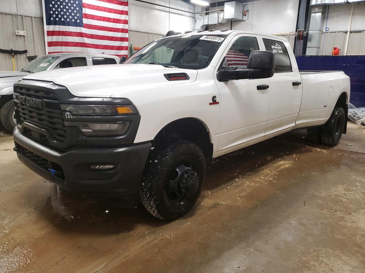 2025 Ram 3500 Tradesman, VIN 3C63RRGL3SG509545 — Rear end