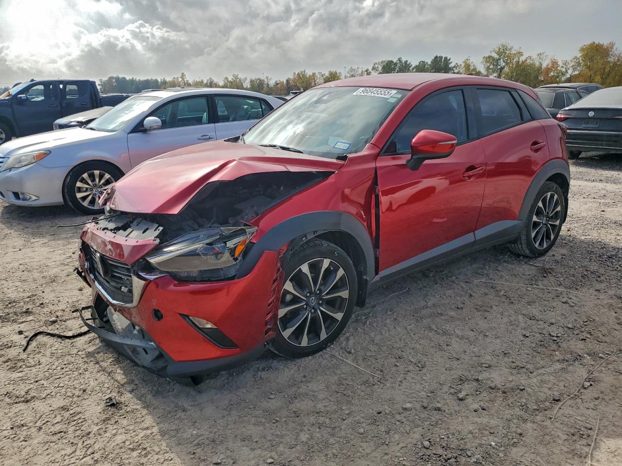 2019 Mazda CX-3 Touring, VIN JM1DKDC70K1420222 — Front end