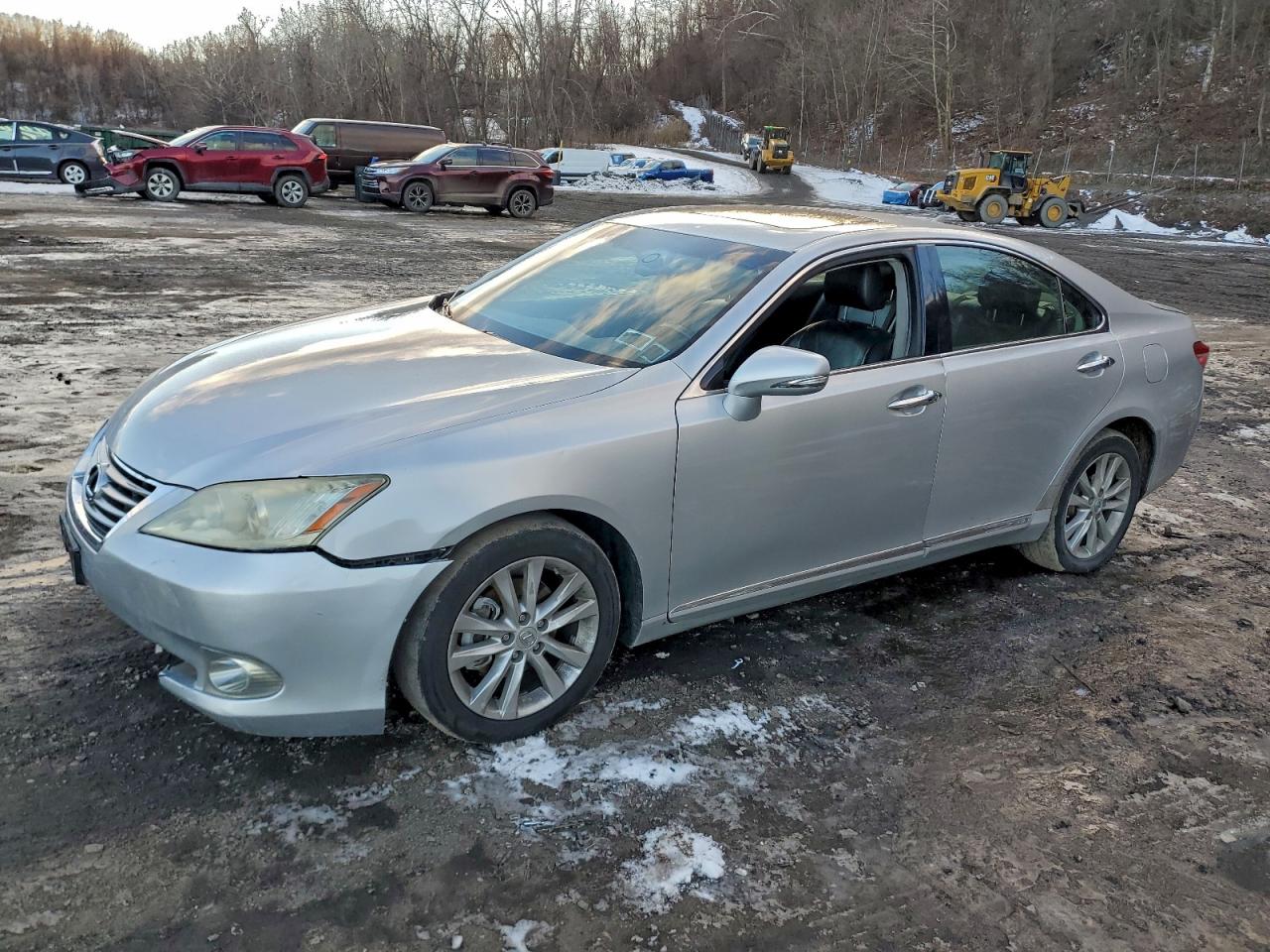 2012 Lexus ES 330, VIN JTHBK1EG6C2483368 — Front end
