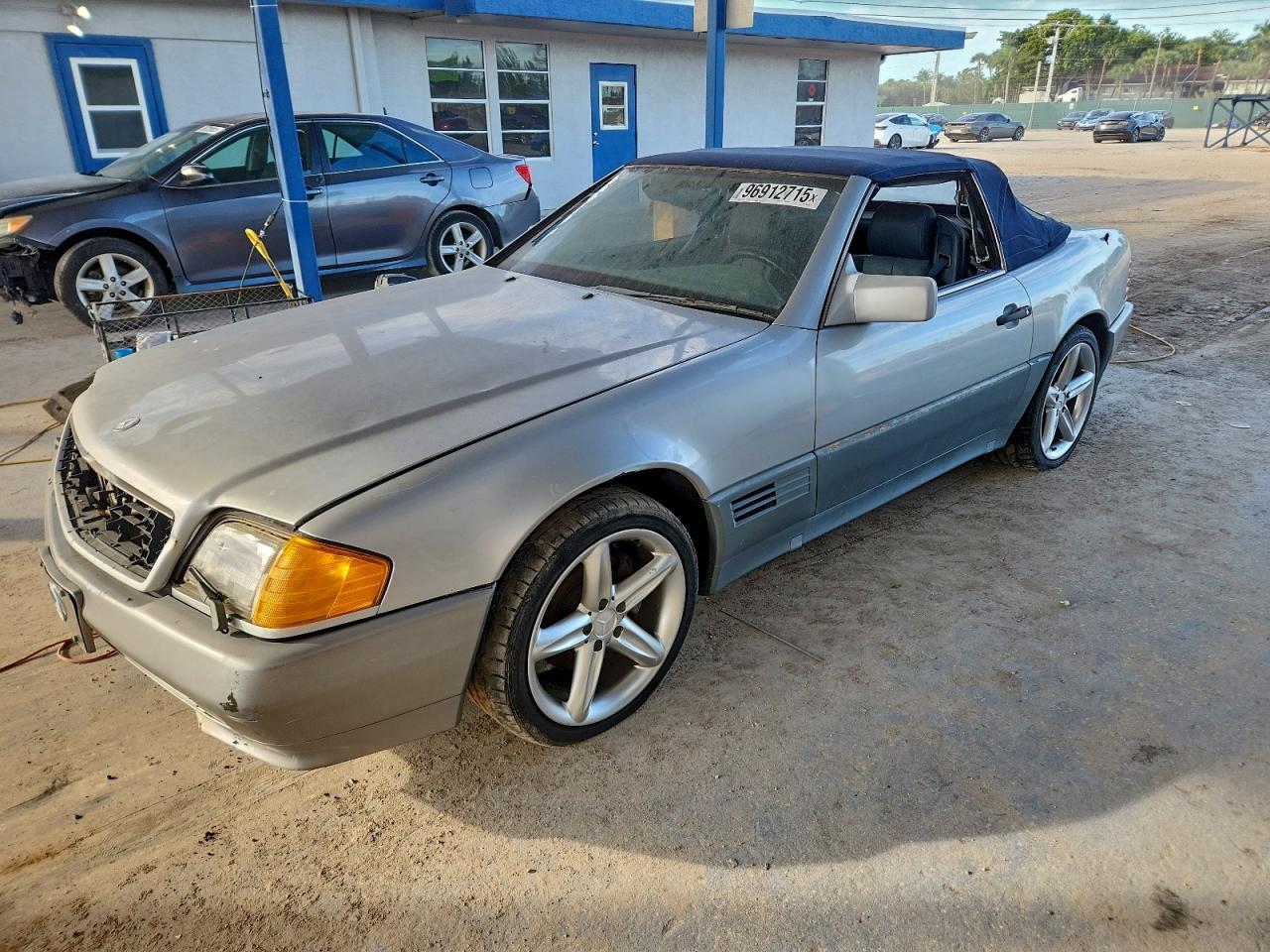 1990 Mercedes-Benz 500, VIN WDBFA66E3LF002855 — Mechanical
