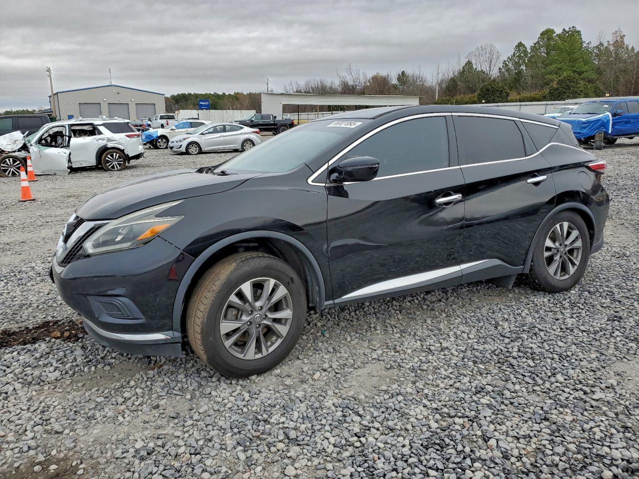 2018 Nissan Murano SV, VIN 5N1AZ2MG1JN101223 — Rear end