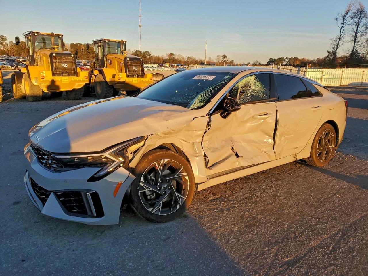 2025 Kia K5 GT-Line, VIN KNAG64J75S5334995 — Side
