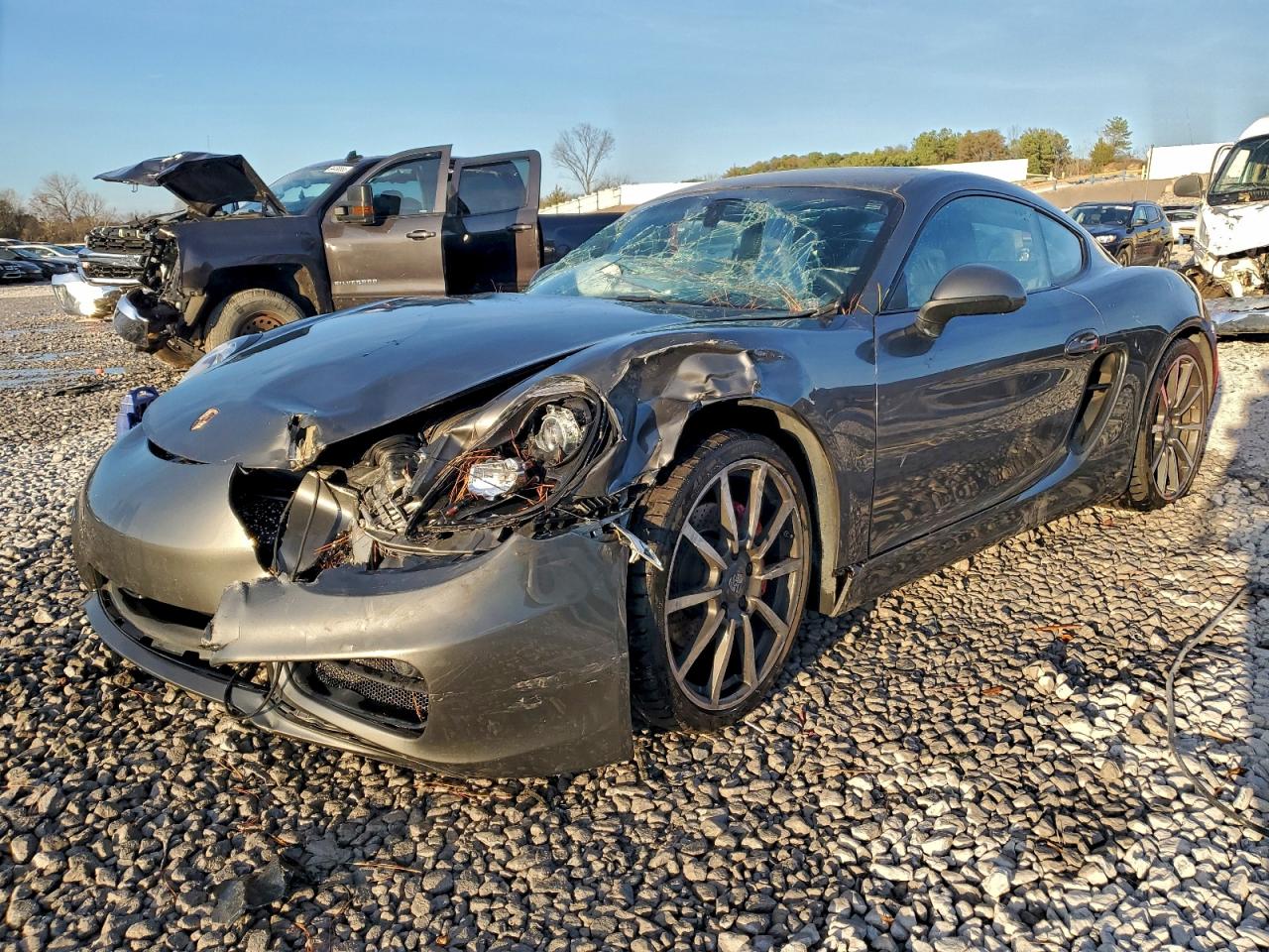 2014 Porsche Cayman S, VIN WP0AB2A84EK193862 — Front end
