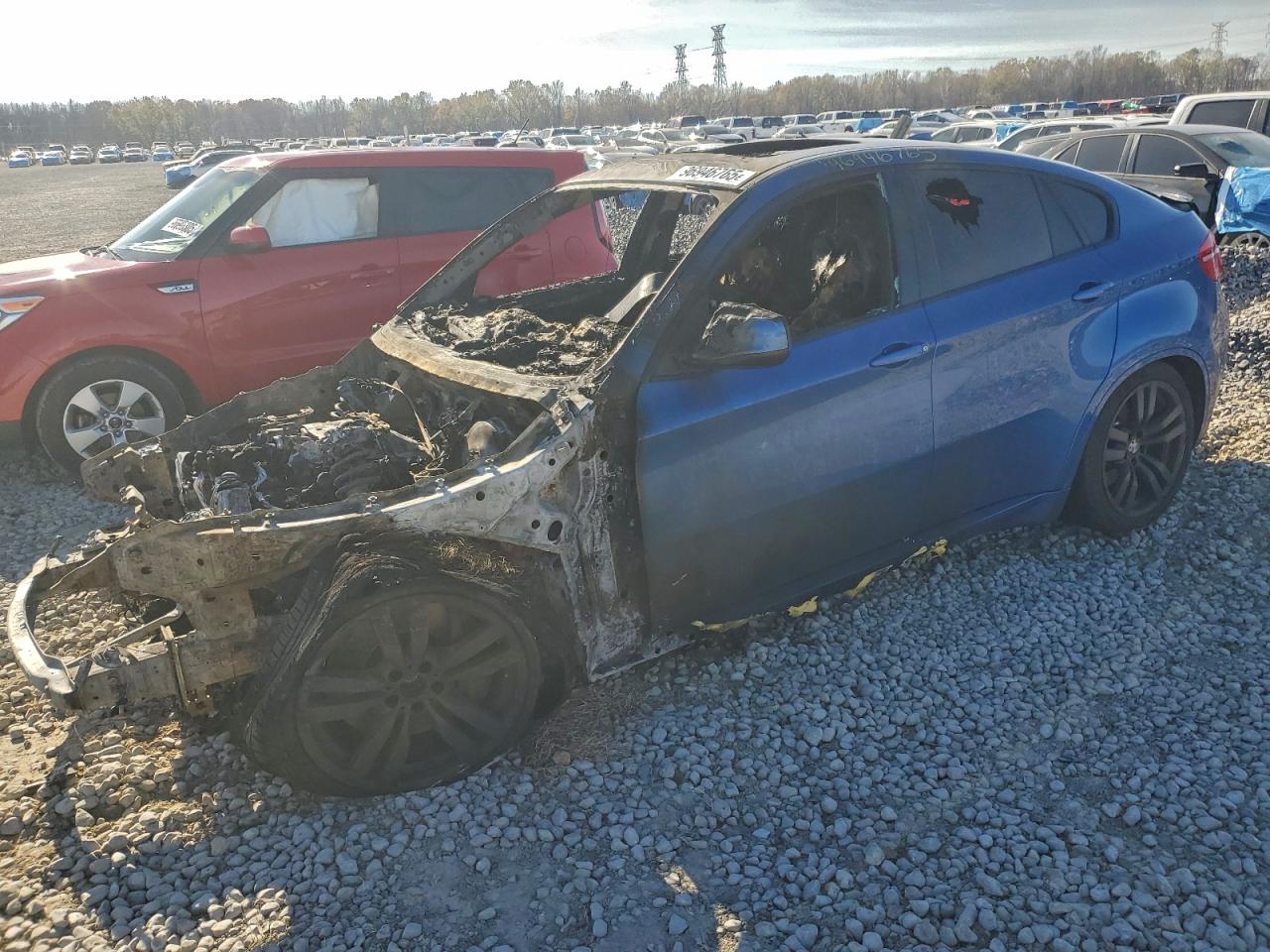 2011 BMW X6 M, VIN 5YMGZ0C5XBLK14272 — Пожар