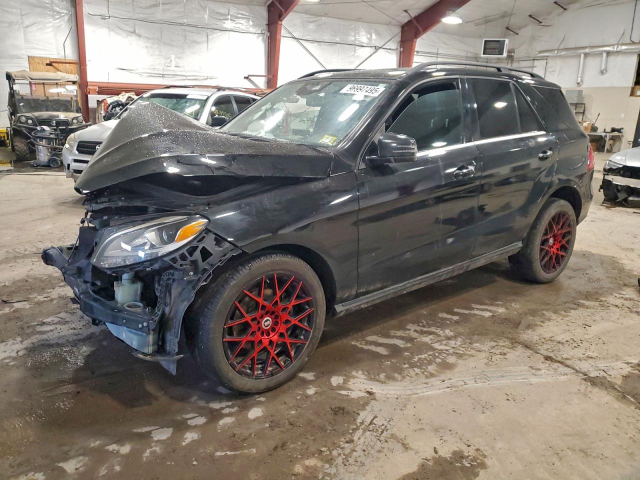 2017 Mercedes-Benz GLE 350, VIN 4JGDA5HB3HA882283 — Front end