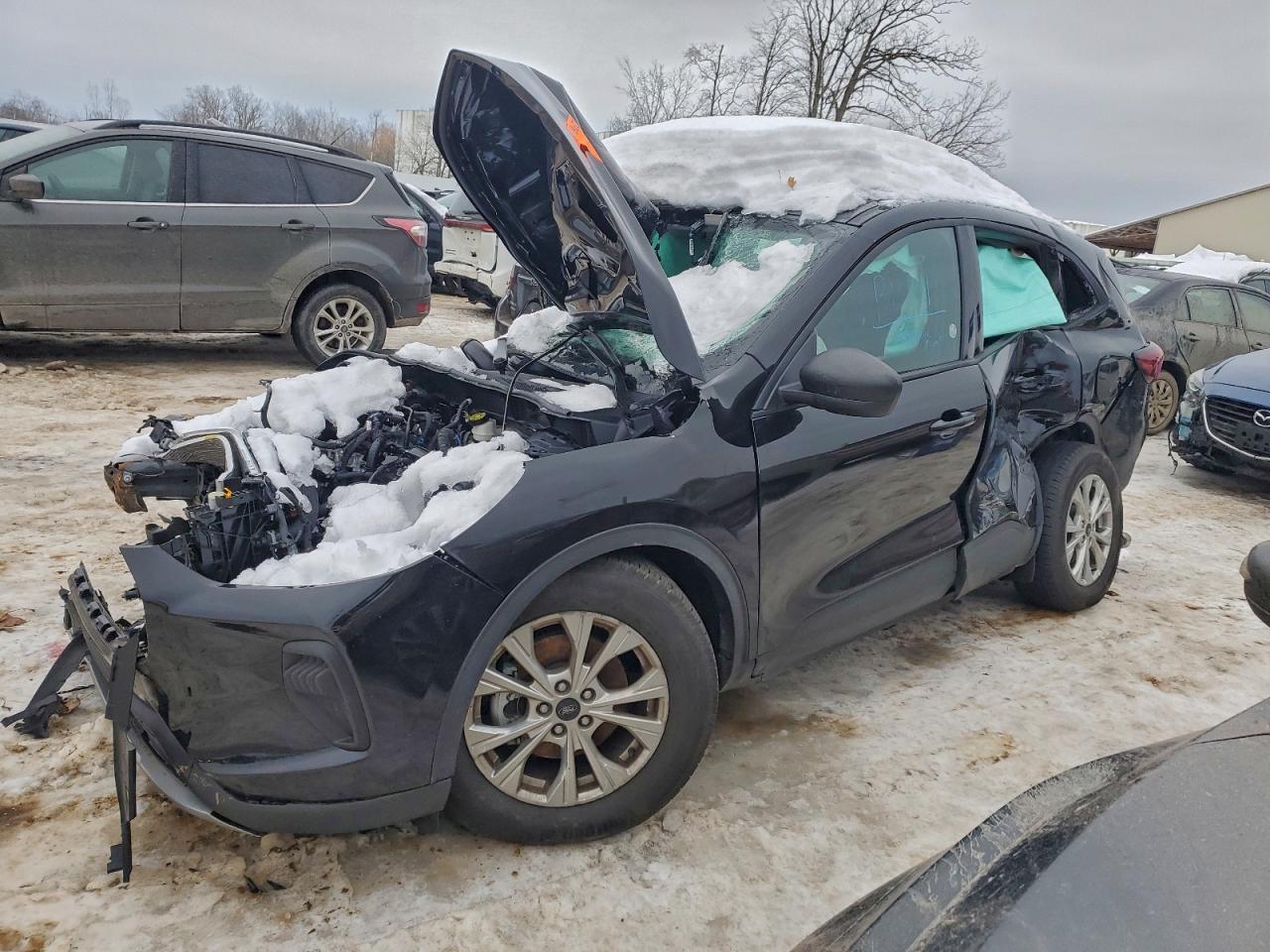 2025 Ford Escape Active, VIN 1FMCU9GN6SUA87482 — Front end
