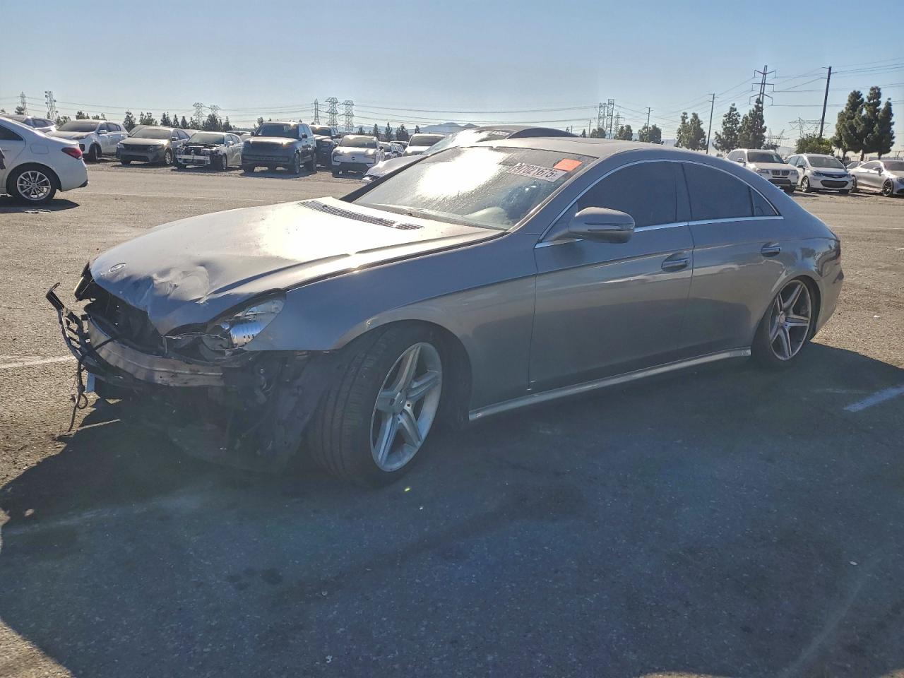 2010 Mercedes-Benz CLS 550, VIN WDDDJ7CB1AA163228 — Front end
