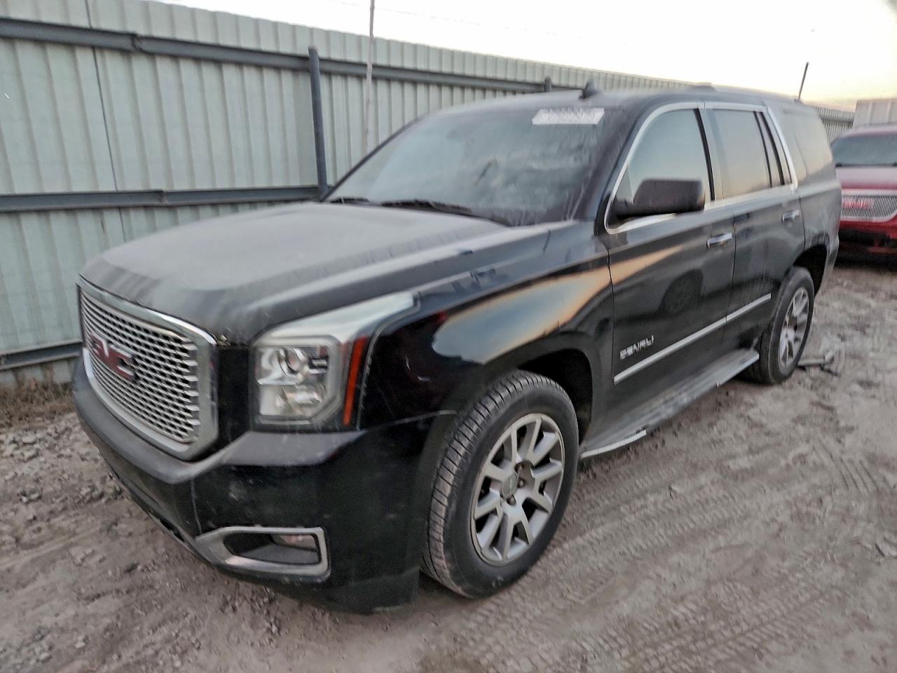 2015 GMC Yukon Denali, VIN 1GKS2CKJ4FR604296 — Side