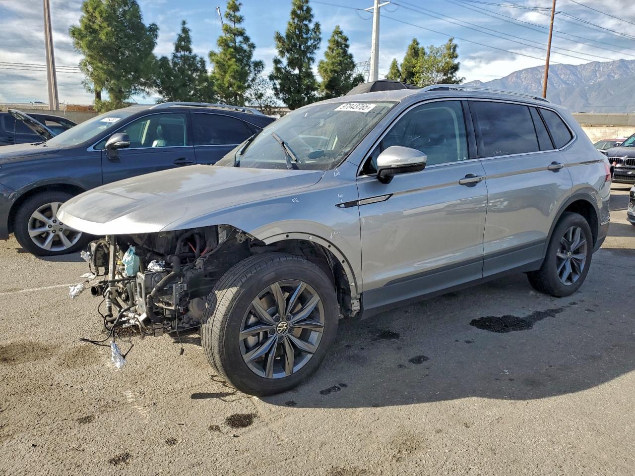 2022 Volkswagen Tiguan SE, VIN 3VV3B7AX3NM173383 — Partial repair