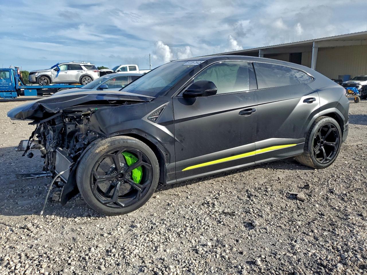 2021 Lamborghini Urus, VIN ZPBUA1ZL8MLA15456 — Front end