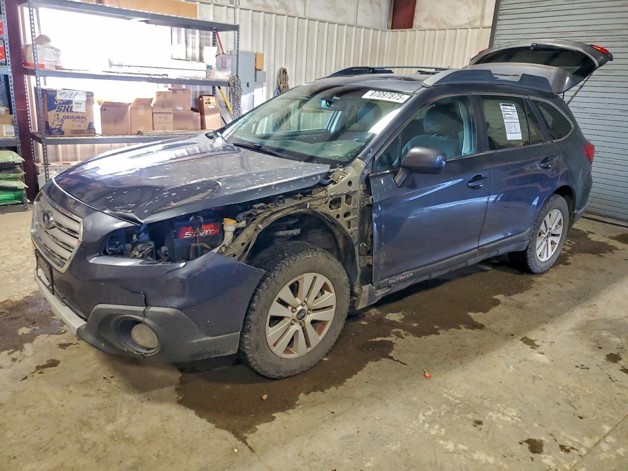 2016 Subaru Outback Premium, VIN 4S4BSADC7G3352753 — Front end
