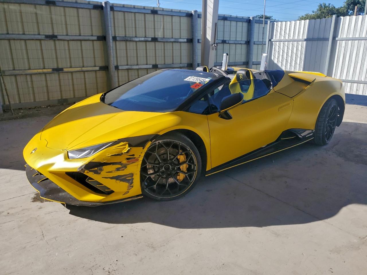 2022 Lamborghini Huracan, VIN ZHWUT5ZF7NLA18766 — Rear end