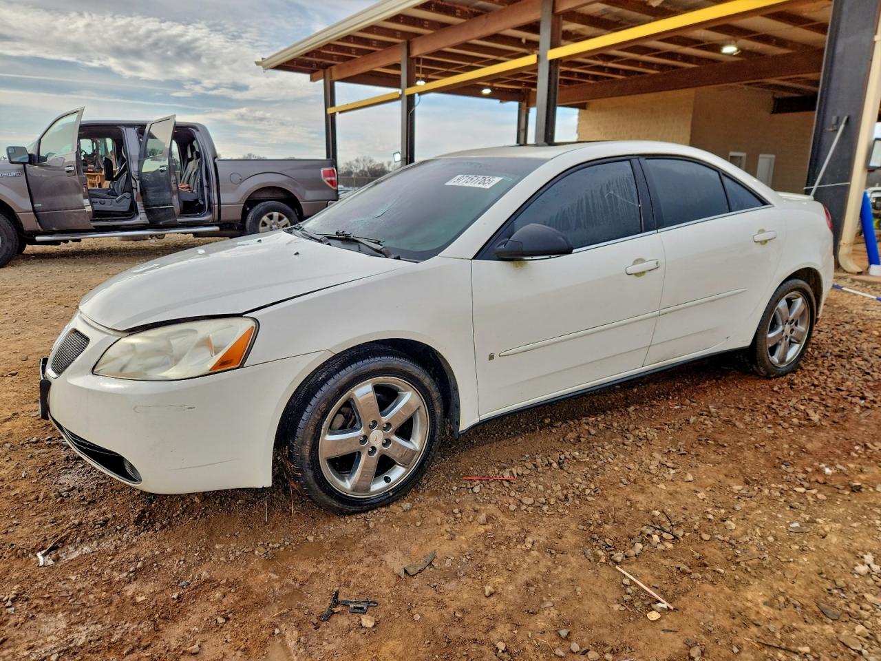 2007 Pontiac G6 GT, VIN 1G2ZH58N474215062 — Interior fire