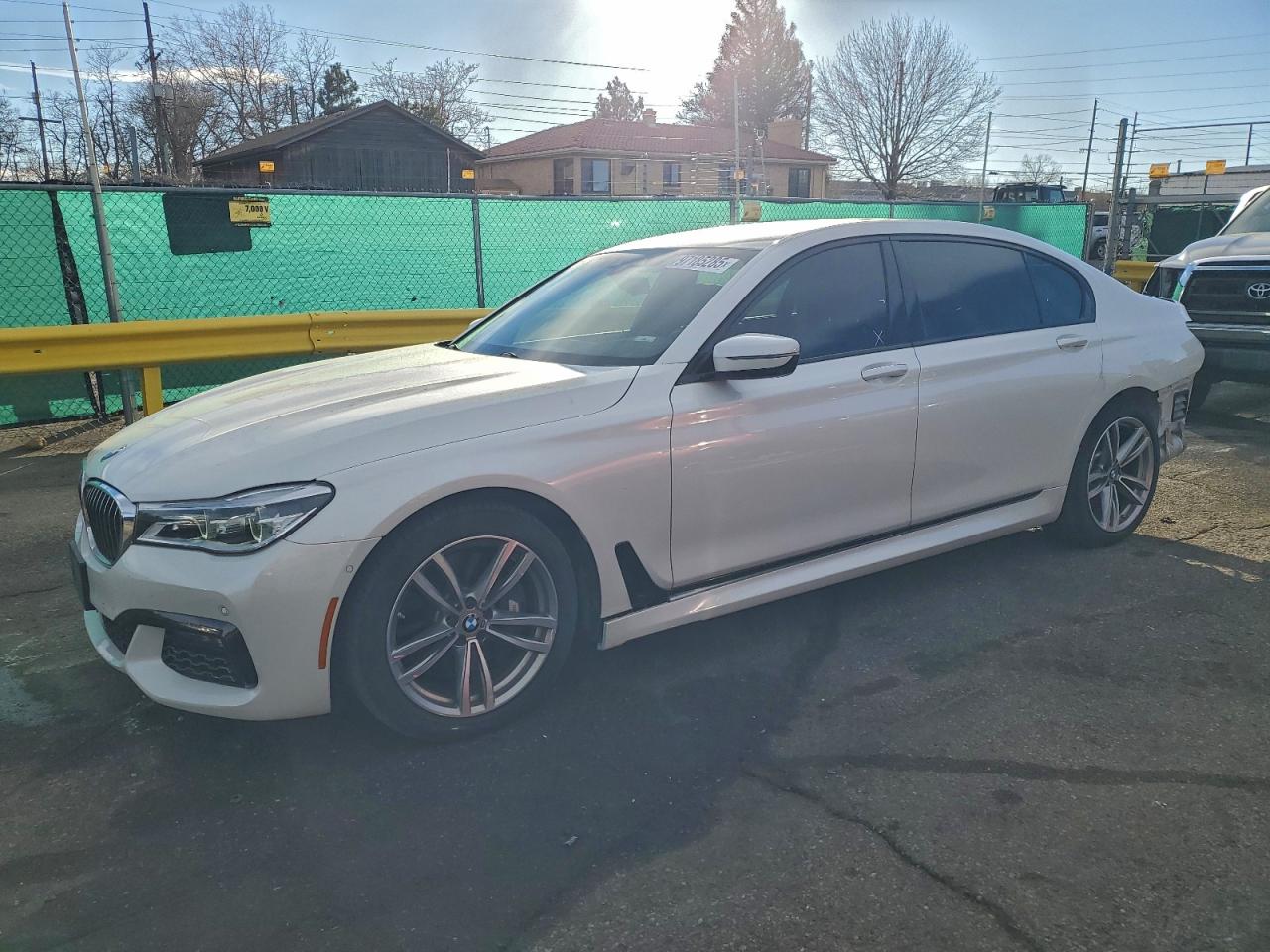 2016 BMW 7 Series 750i xDrive, VIN WBA7F2C51GG419232 — Rear end