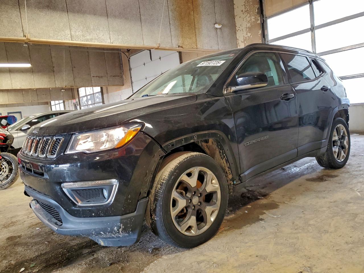 2018 Jeep Compass Limited, VIN 3C4NJCCB9JT248091 — Front end