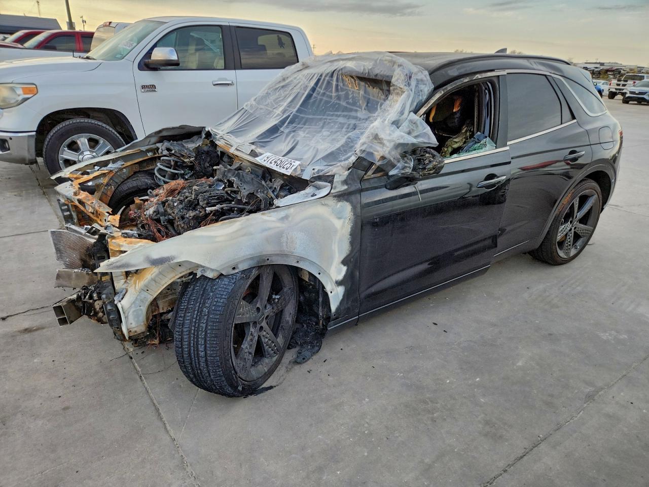 2022 Genesis GV70 Sport, VIN KMUMCDTC0NU019490 — Burn