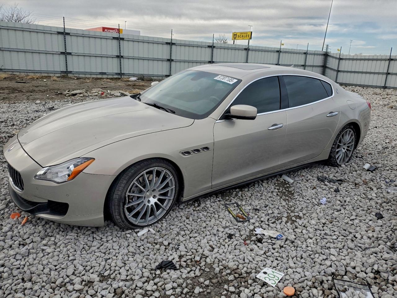 2015 Maserati Quattroporte S Q4, VIN ZAM56RRA6F1138399 — Мелкие вмятины и царапины