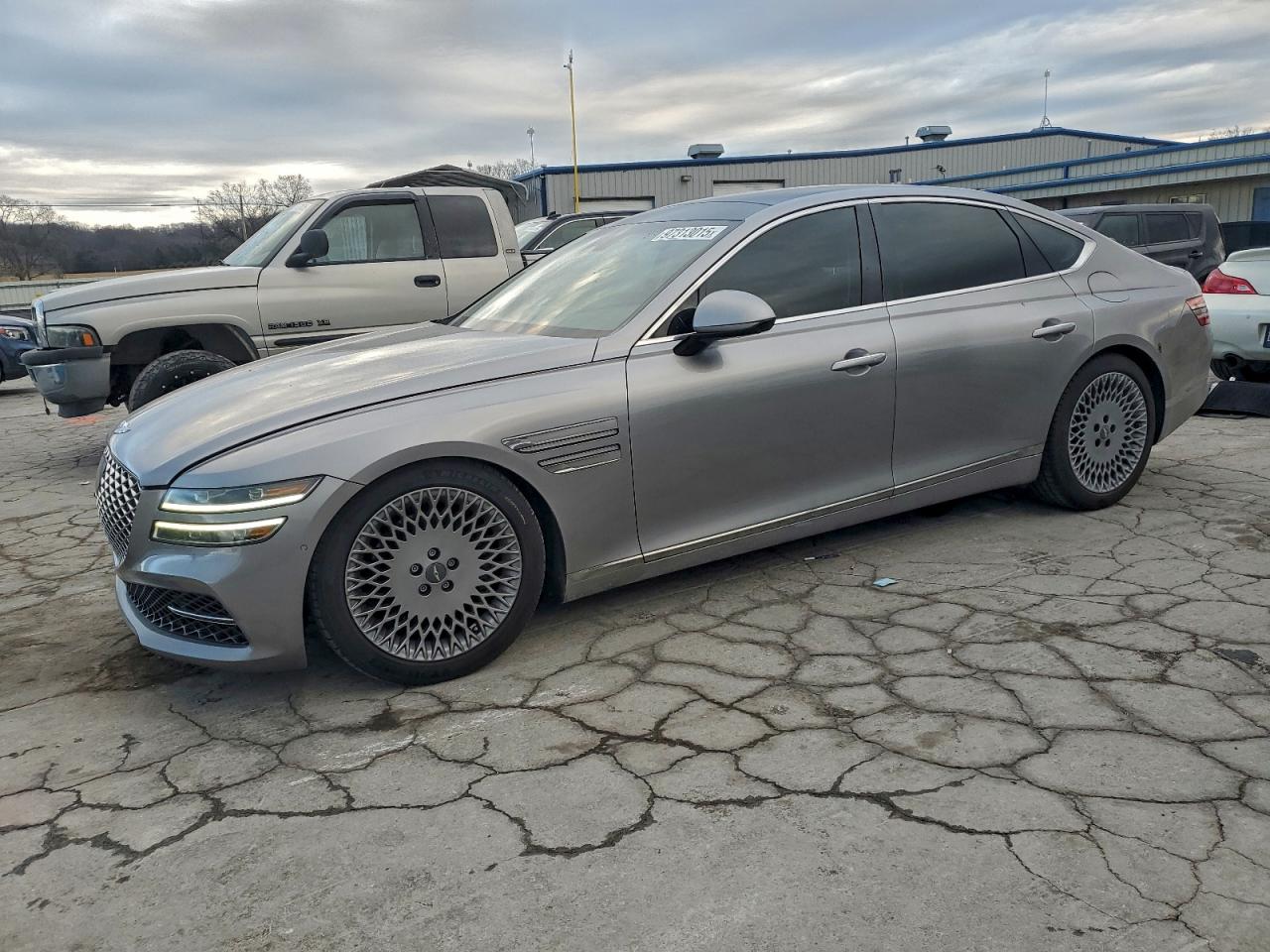 2022 Genesis G80 2.5T, VIN KMTGB4SC7NU094516 — Днище
