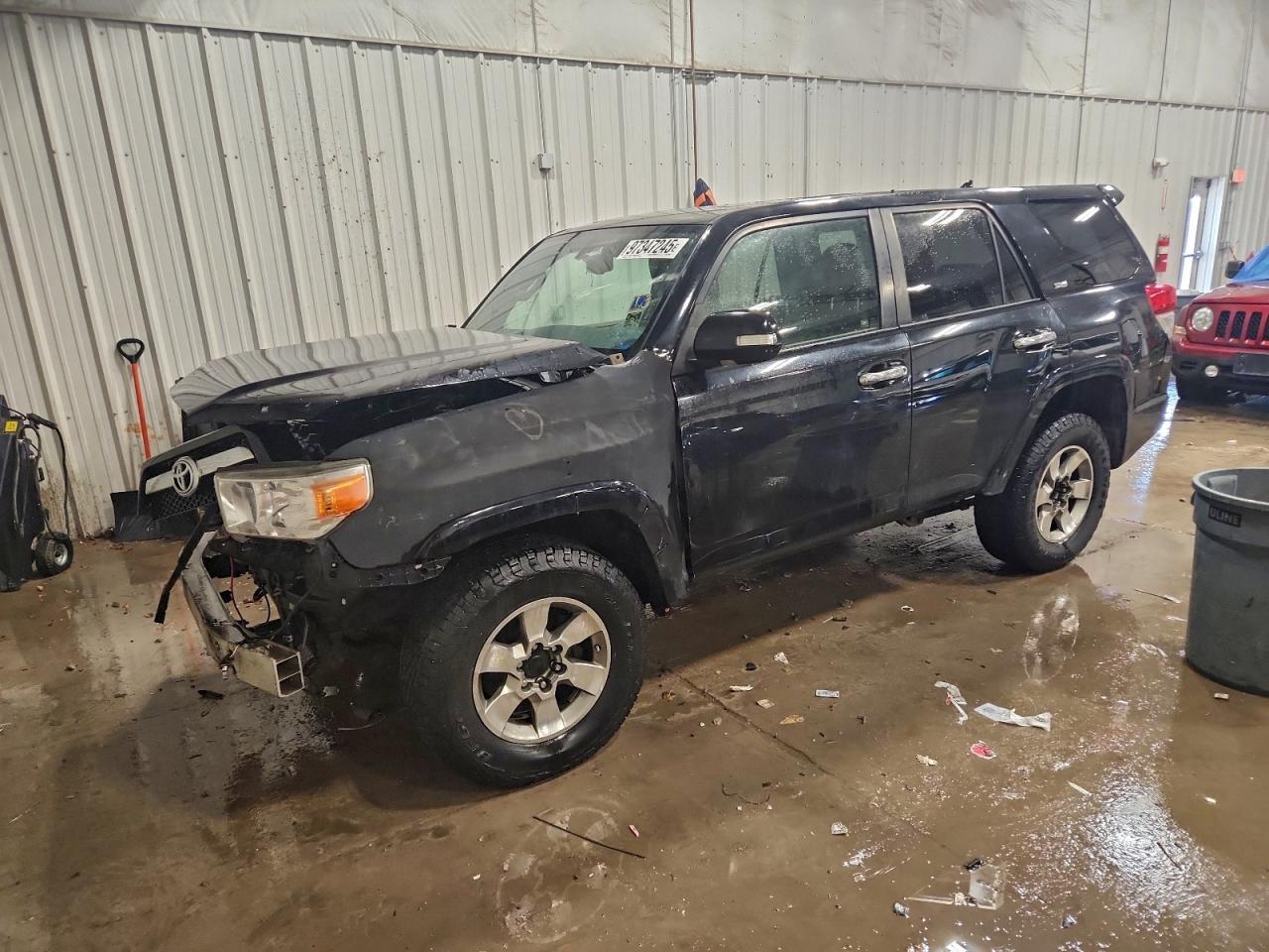 2010 Toyota 4Runner Trail, VIN JTEBU5JR0A5016108 — Front end