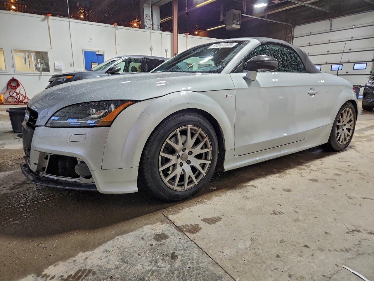 2015 Audi TT 2.0T, VIN TRUSFAFK6F1000566 — Перед
