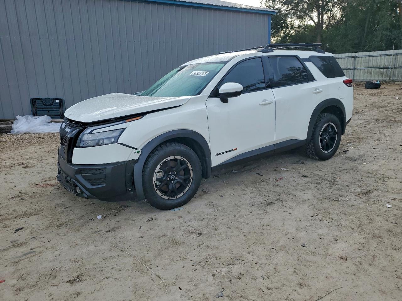 2025 Nissan Pathfinder SV, VIN 5N1DR3BD4SC258561 — Front end