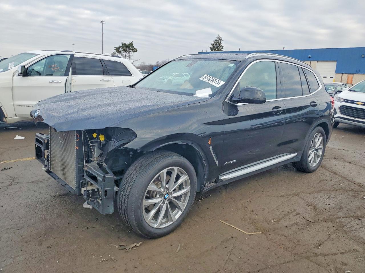 2018 BMW X3 xDrive30i, VIN 5UXTR9C59JLD66149 — Front end