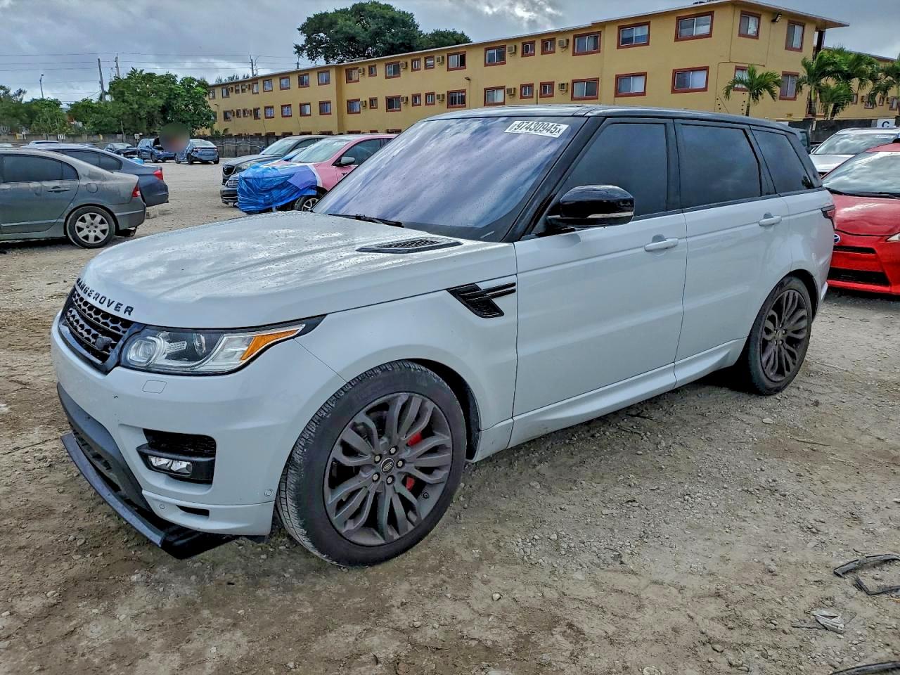 2017 Land Rover Range Rover Sport HSE Dynamic, VIN SALWV2FV4HA678579 — Auction photo