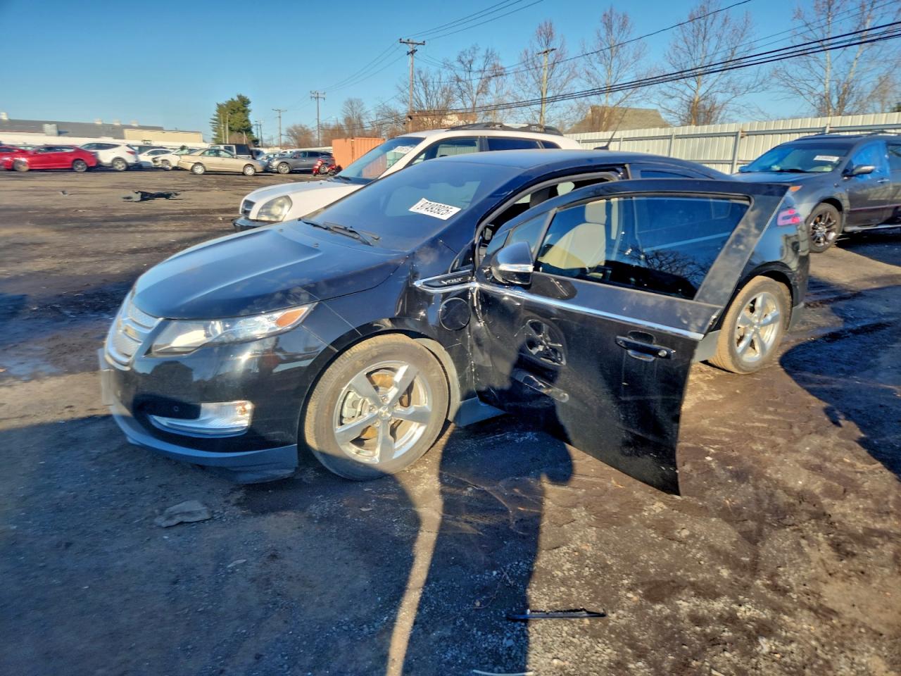 2011 Chevrolet Volt, VIN 1G1RD6E42BU101877 — Side