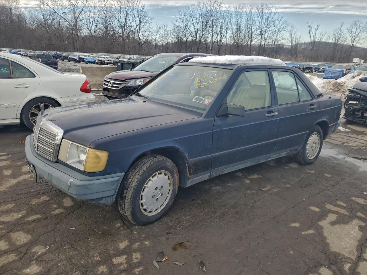 1984 Mercedes-Benz 190, VIN WDBDB22A2EA052596 — Normal wear