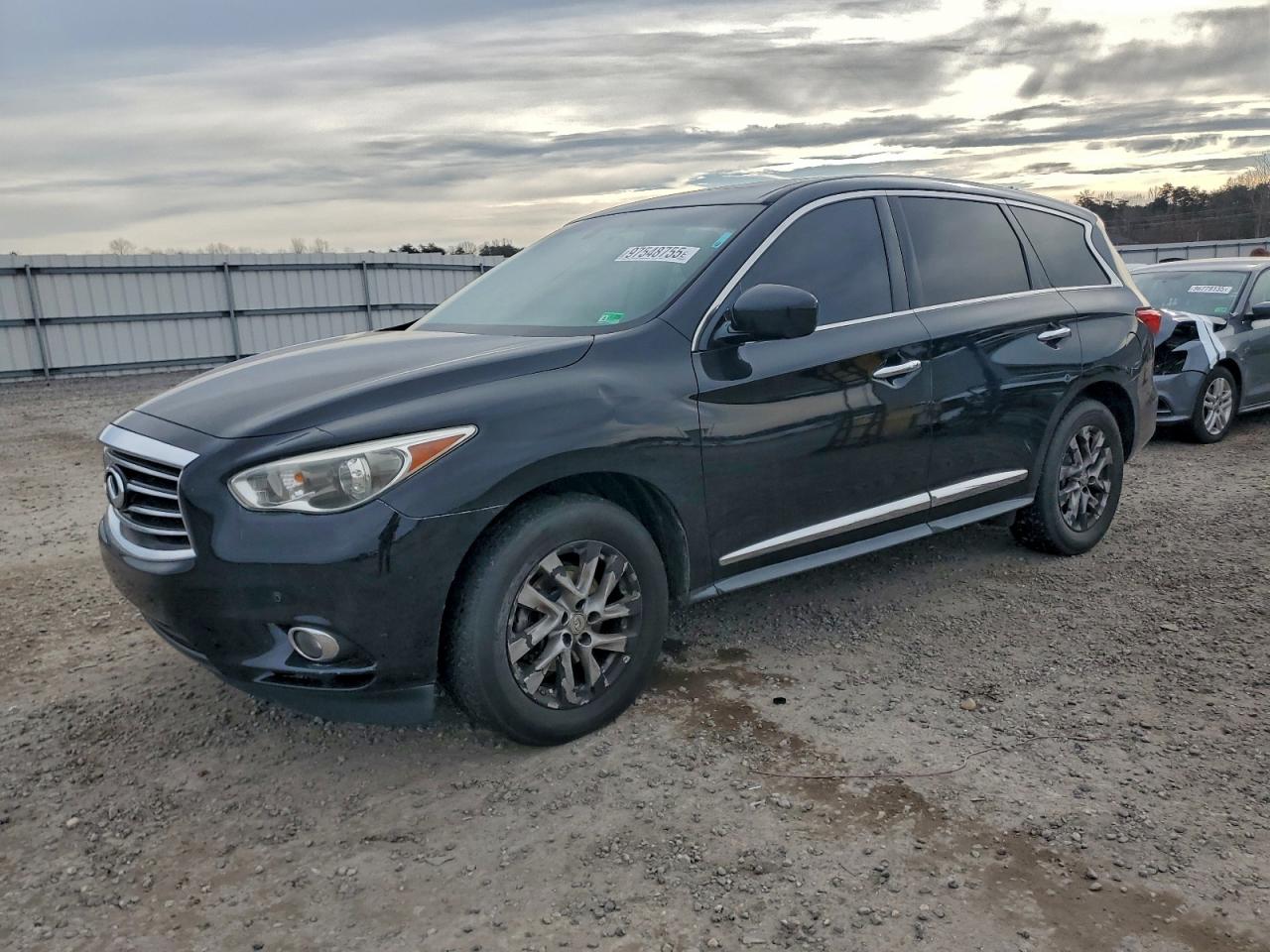 2013 Infiniti JX35, VIN 5N1AL0MM2DC320316 — Engine fire