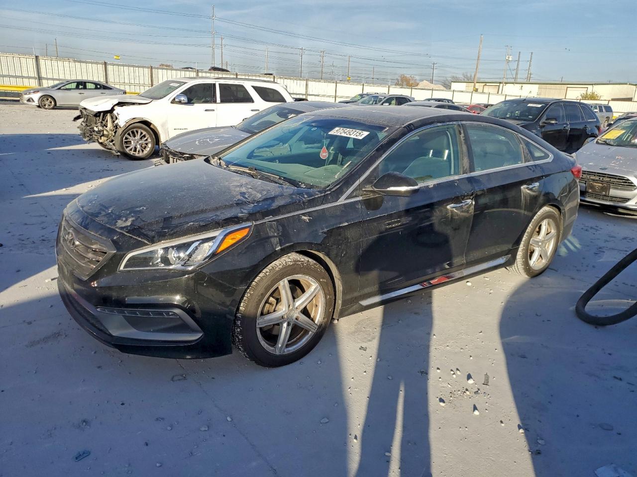 2017 Hyundai Sonata Sport, VIN 5NPE34AF8HH526818 — Prior damage history