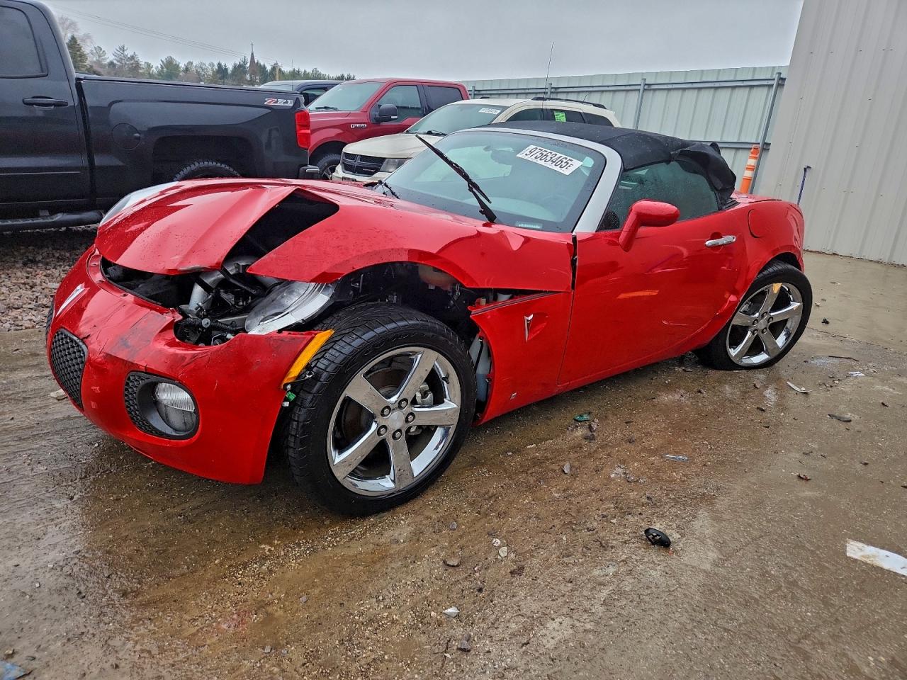 2007 Pontiac Solstice GXP, VIN 1G2MG35X37Y136207 — Front end