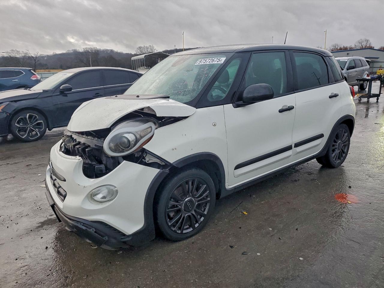 2019 FIAT 500L Trekking, VIN ZFBNFADH1KZ042477 — Front end