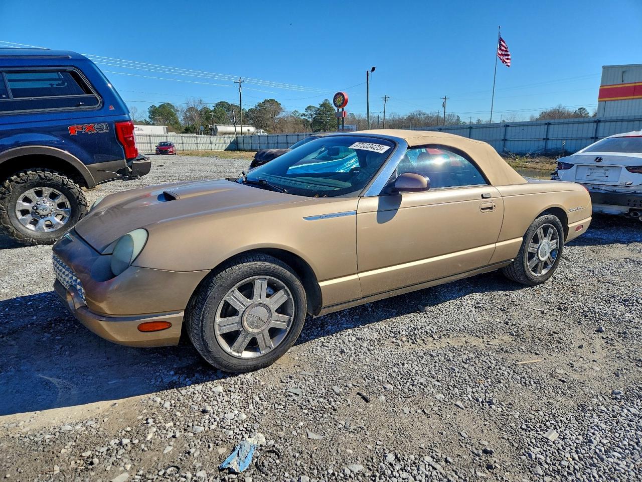 2005 Ford Thunderbird Deluxe, VIN 1FAHP60A45Y105164 — Бок