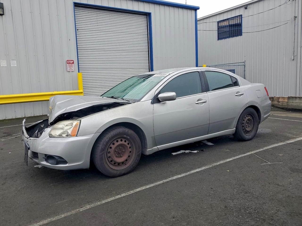 2012 Mitsubishi Galant ES, VIN 4A32B3FF1CE010069 — Front end