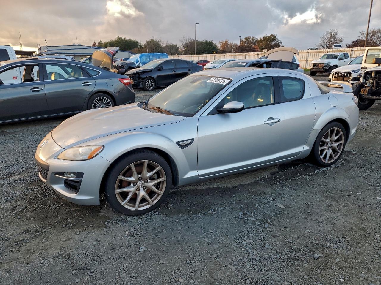 2009 Mazda RX-8 Sport, VIN JM1FE17M590402863 — Front end