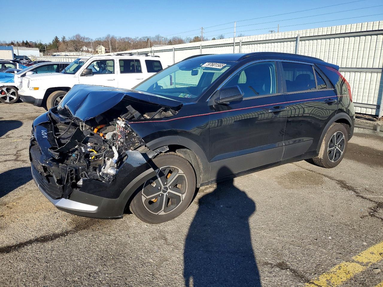 2023 Kia Niro LX, VIN KNDCP3LE4P5099159 — Front end