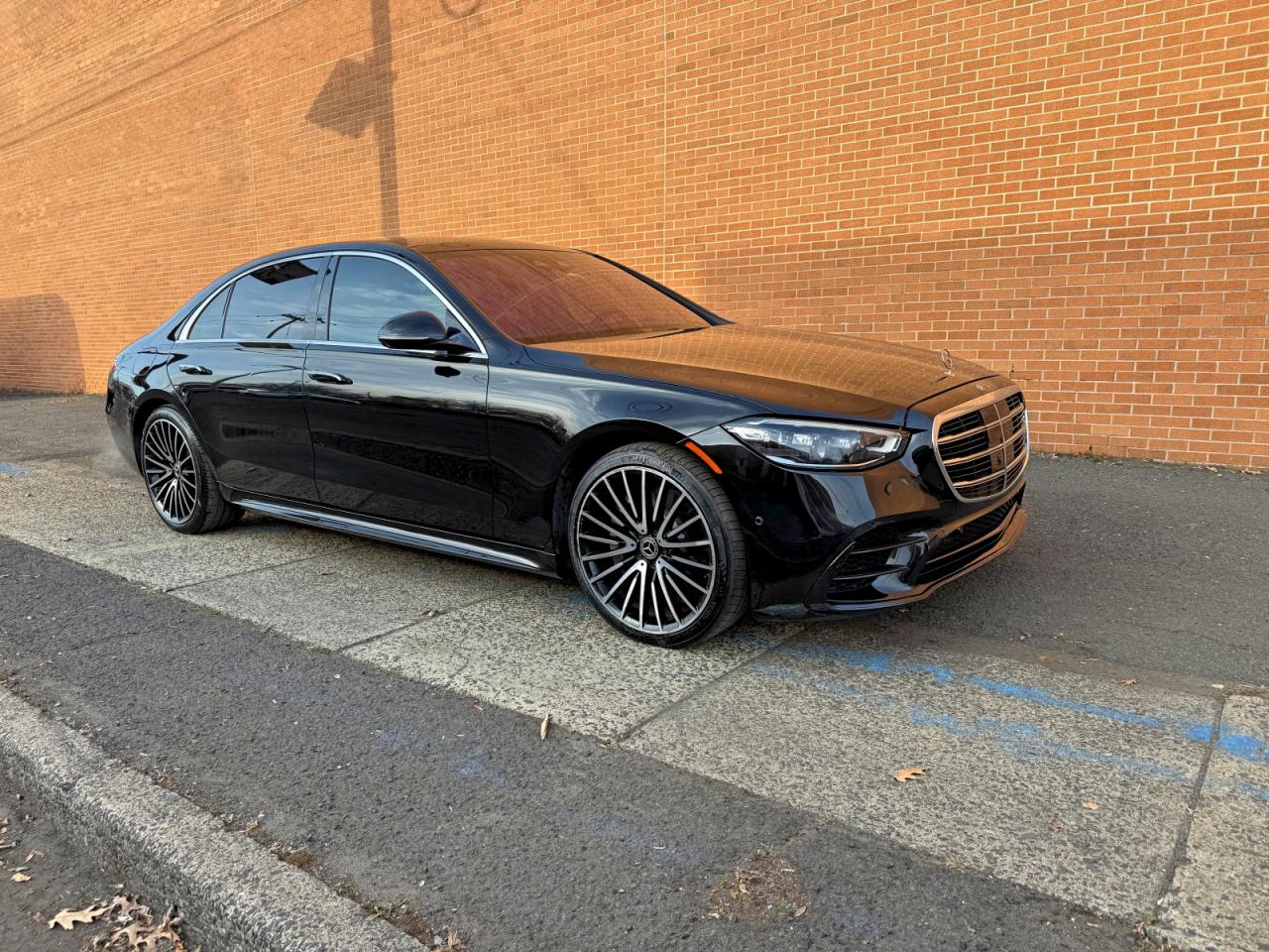 2021 Mercedes-Benz S 580, VIN W1K6G7GB8MA047045 — Normal wear