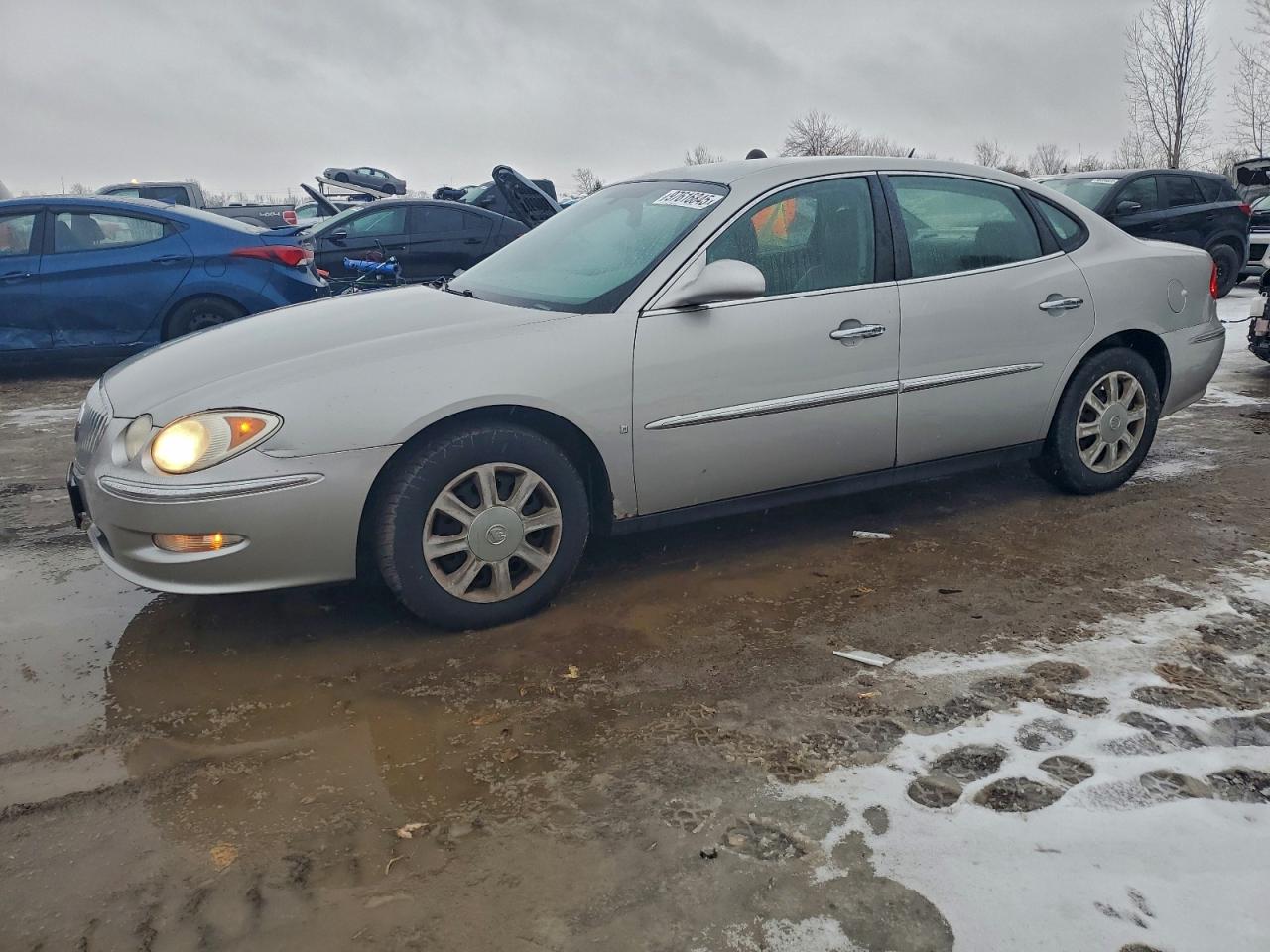 2008 Buick Allure CX, VIN 2G4WF582281153003 — Зад
