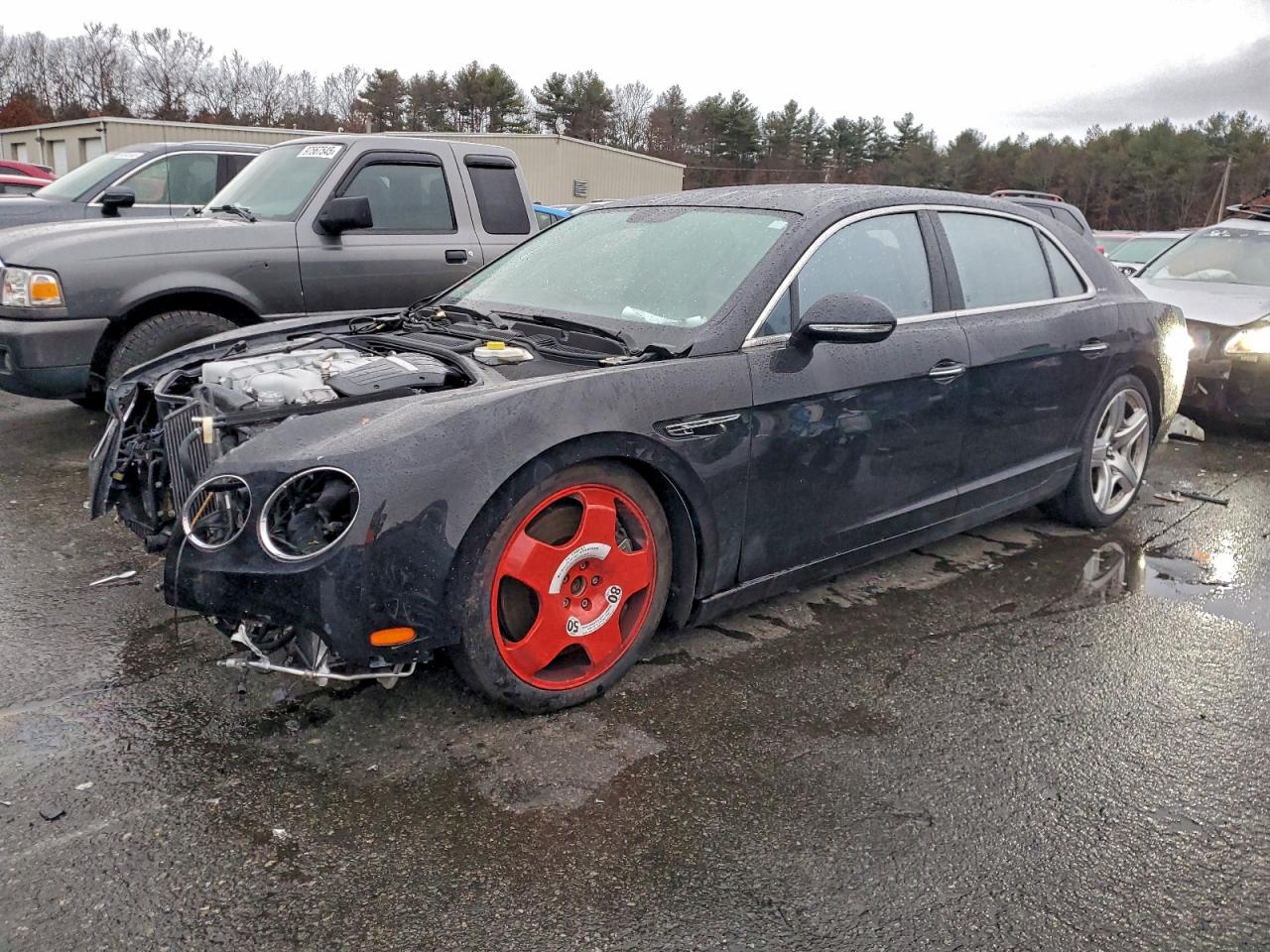 2014 Bentley Flying Spur, VIN SCBEC9ZA5EC089960 — Front end