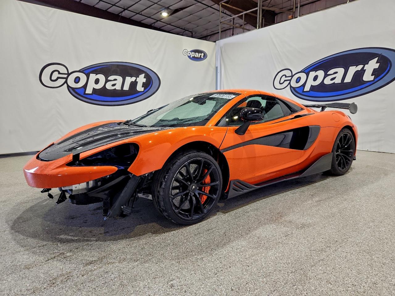 2019 McLaren 570S, VIN SBM13FAA3KW006274 — Front end