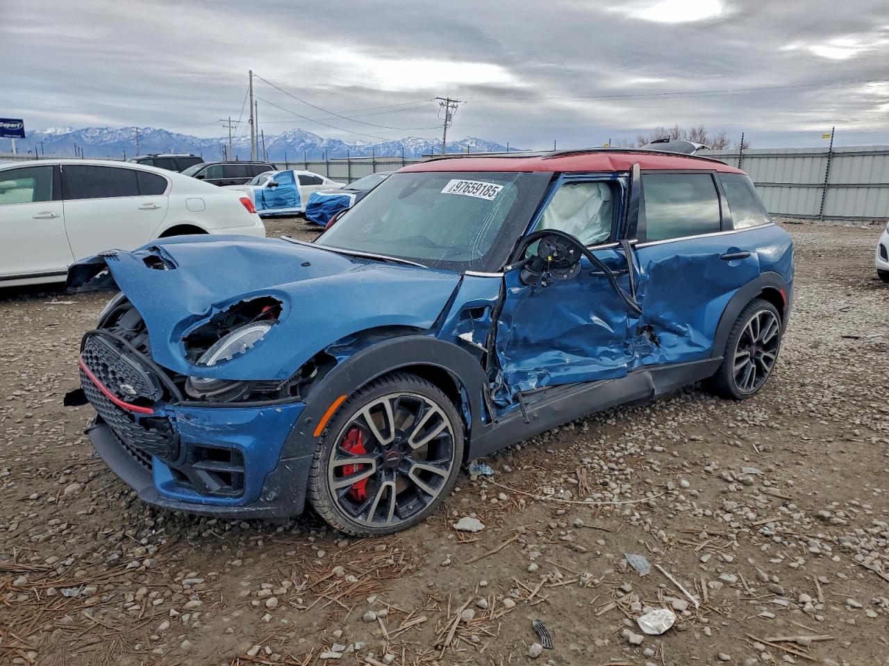 2022 MINI Clubman John Cooper Works, VIN WMWJZ9C09N2P70829 — Перед