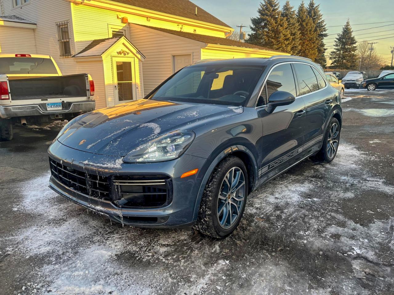 2020 Porsche Cayenne Turbo, VIN WP1AF2AY7LDA39117 — Фото с аукциона