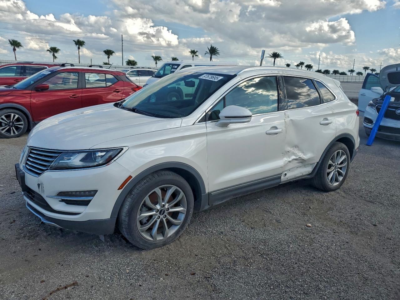 2015 Lincoln MKC, VIN 5LMCJ1A94FUJ19967 — Water / flood