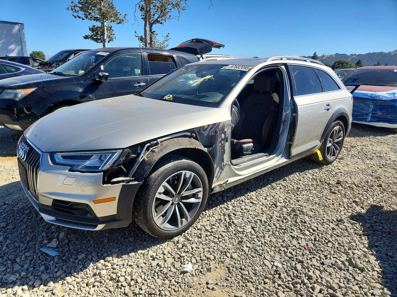 2017 Audi allroad A4 Prestige, VIN WA19NAF40HA050700 — Перед