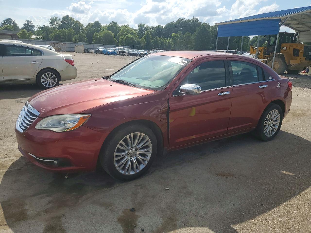 2011 Chrysler 200 Limited, VIN 1C3BC2FB1BN600640 — Перед