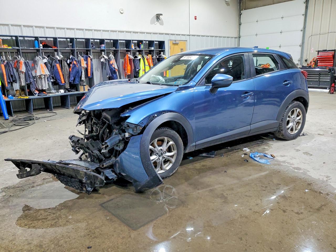2019 Mazda CX-3 Sport, VIN JM1DKFB79K1419048 — Front end
