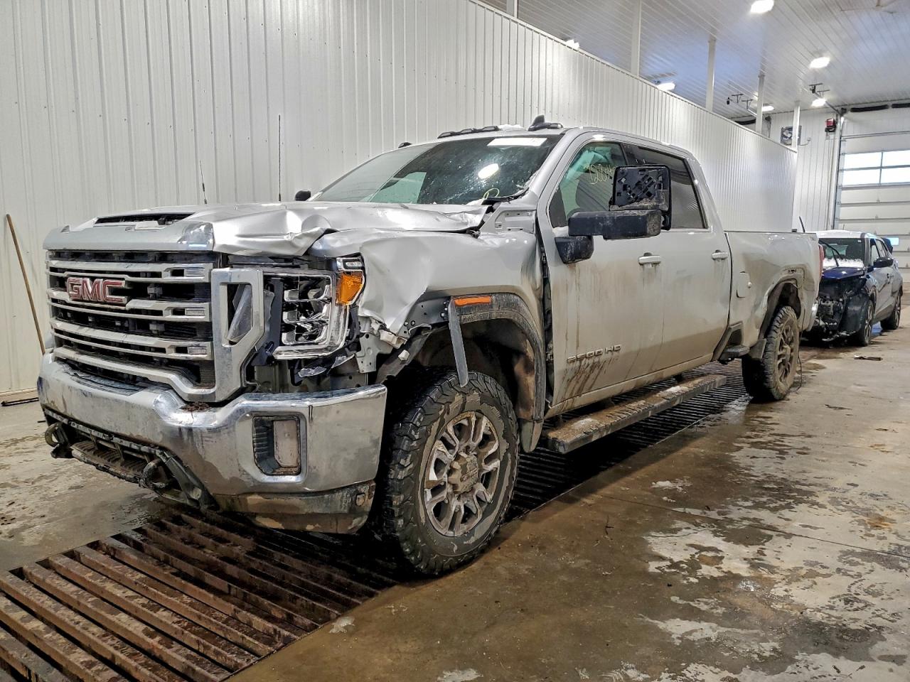2023 GMC Sierra 2500HD SLE, VIN 1GT49MEY8PF132010 — Side